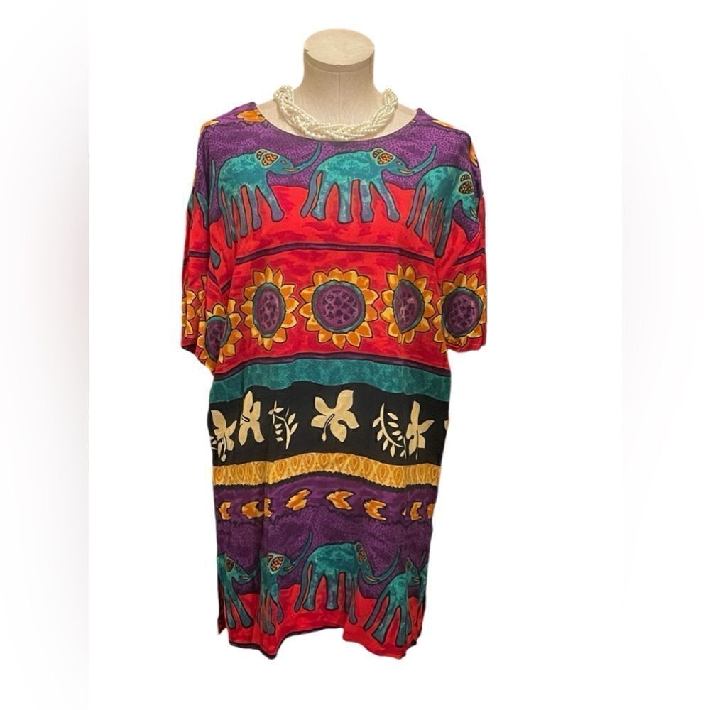 Vintage 80s 90s funky elephant tribal plus size shirt